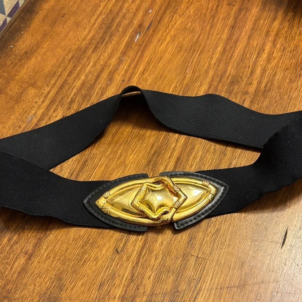 Wide Black Elastic Belt with Gold Buckle 24 inches stretch to 30 70’s/80’s disco